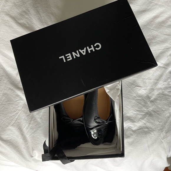 NWT Chanel Ballet Flats - Picture 2 of 8